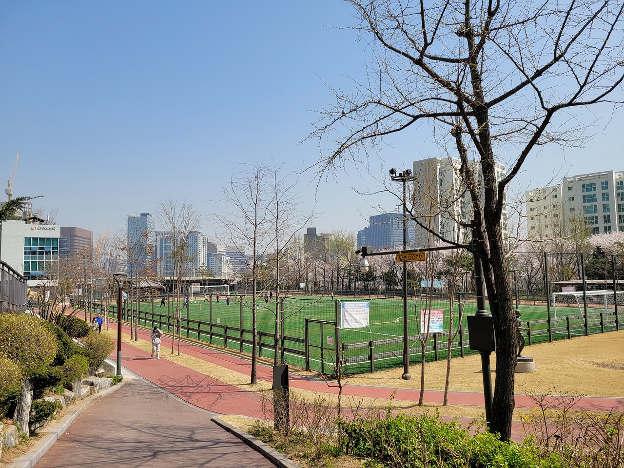 旨在形成更 旨在形成更